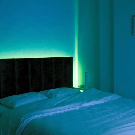 Center 4 - Way * Tirana